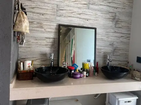 Casa en una planta con jardín, galería y piscina| Club Manuel Belgrano- Ing. Maschwitz