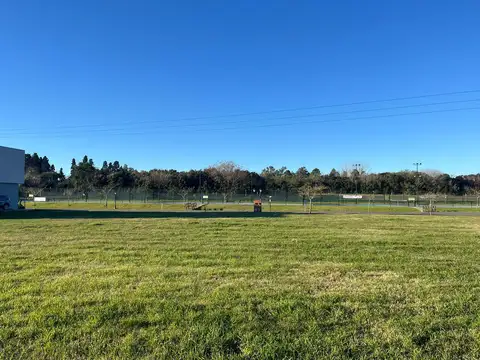 Terreno en Venta en Countries y Barrios Cerrados en Pilar, USD 135.000