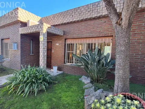 Casa Moron Venta dos dormitorios Apto Credito