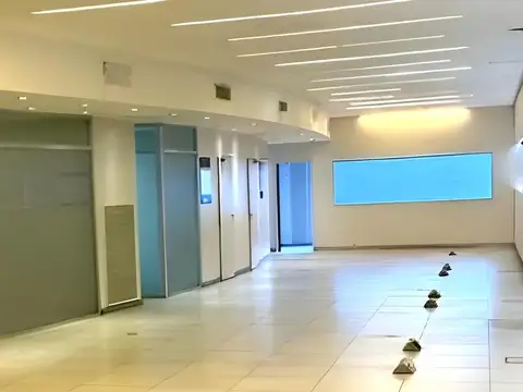 Local en Alquiler 40 años