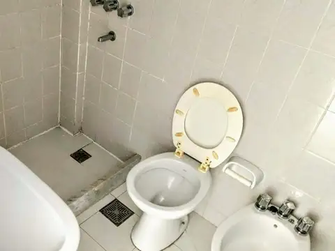 3 De Febrero 2400, Piso 03