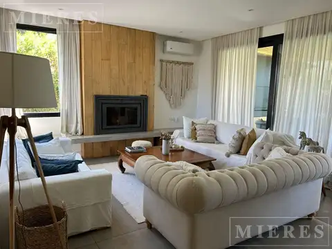 Casa en venta en venta en Barrio Alvear Benavidez