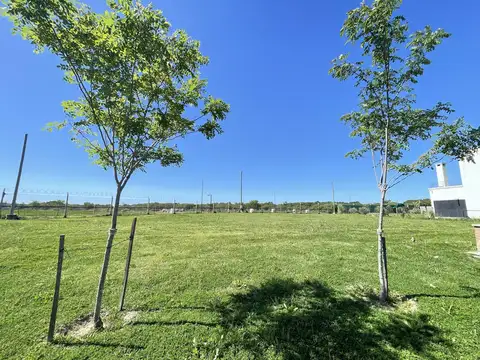 Lote en Cul de Sac en barrio Santa Ana, Villa Nueva, acepta financiación, oportunidad