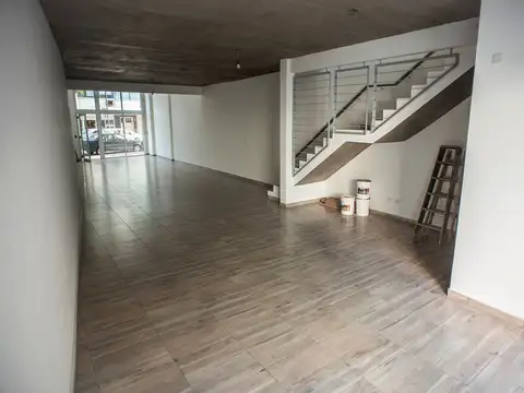 ALQUILER LOCAL COMERCIAL BERNAL CENTRO