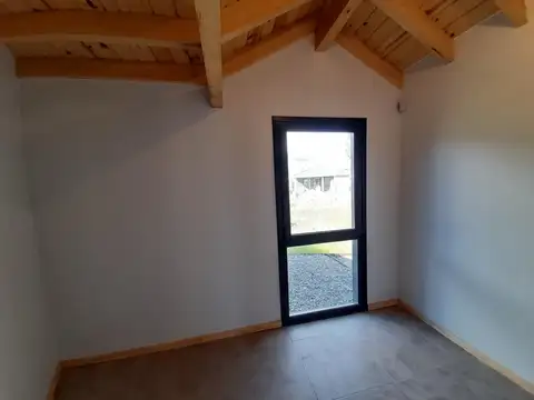 Casa en venta - 2 Dormitorios 1 Baño - 682,50mts2 - Neuquén