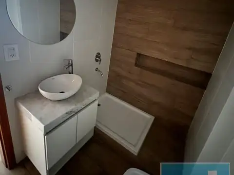 DEPARTAMENTO MONOAMBIANTE CON PATIO EN VENTA