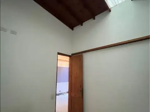 Casa en Alquiler en Maquinista Savio, $ 1.000.000