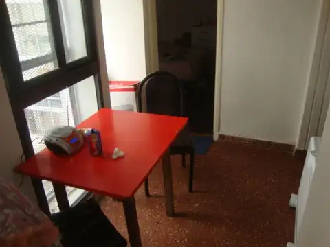 Depto Tipo Casa 3 ambientes con 2 baños