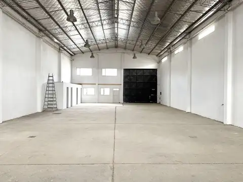 Galpon en Alquiler en Puerto Madryn, USD 3.000.000