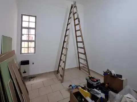 Depto Tipo Casa en Alquiler en Balvanera, $ 850.000