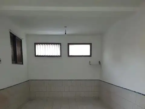 Casa En Venta Mataderos 5 Ambientes