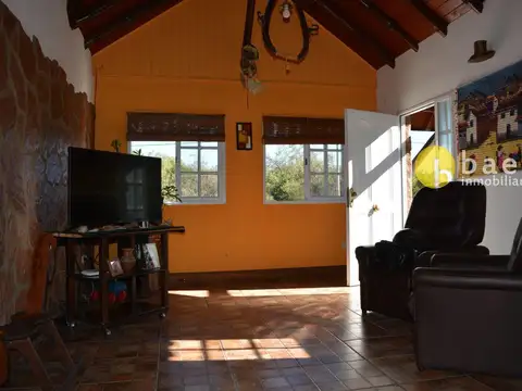 Casa 4 ambientes con 1 baño