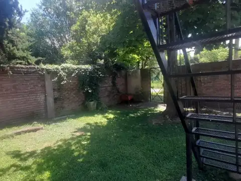 Depto Tipo Casa en Alquiler en La Lonja, $ 600.000