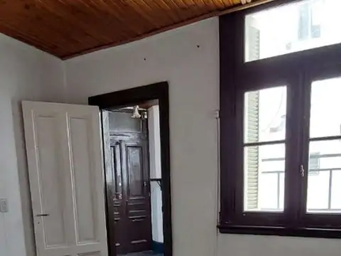 Departamento en Alquiler en Monserrat, $ 650.000