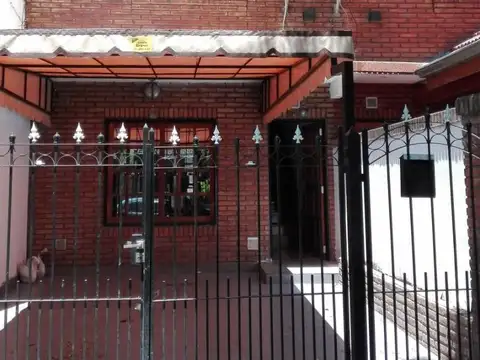 Depto Tipo Casa en Venta al Oeste