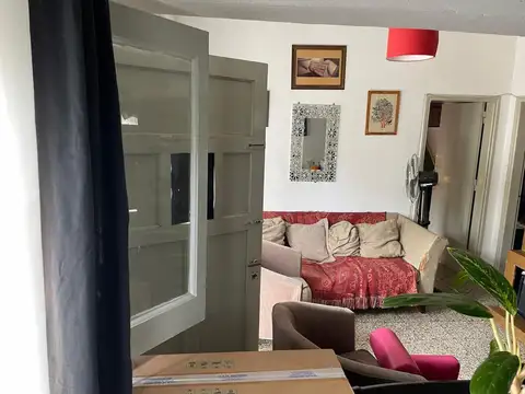 CASA  2 DORMIT, PATIOS, COCHERA, A. GRACIA BARRIO EL CAÑITO A 1 CUADRA COLEGIO ANGLO AMERICANO