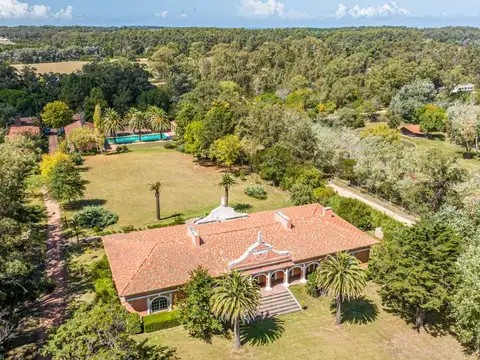Chacra de 2,3 has en venta en La Barra 100