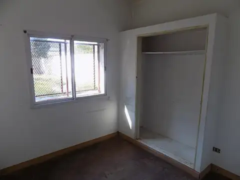 Chalet 4 Ambientes C/ Quincho