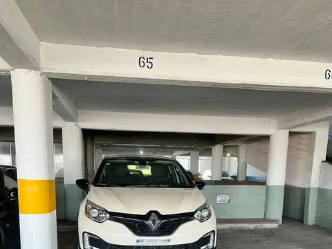 VENTA DE COCHERAS EN EL CENTRO FRENTE A EPEC