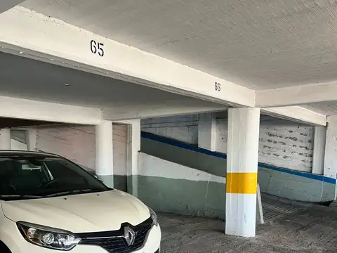 VENTA DE COCHERAS EN EL CENTRO FRENTE A EPEC