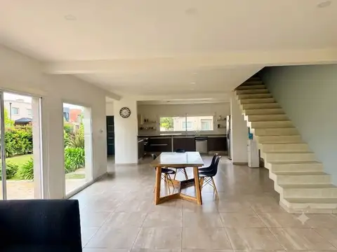 Casa en Alquiler 10 años
