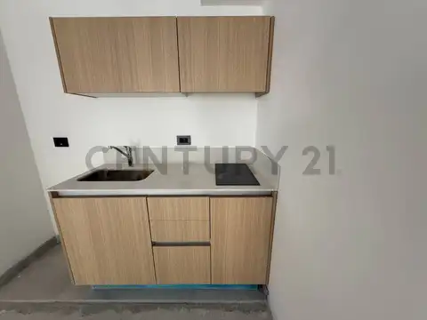 Avenida San Martín 4000, Piso 1