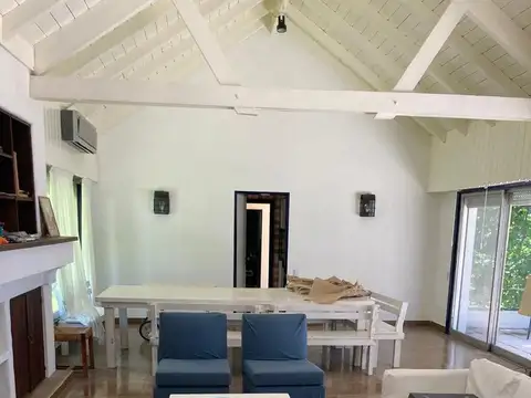Isla  Mercedes - Delta Tigre