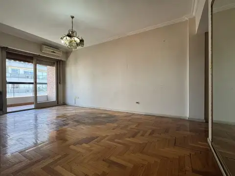 3 AMBIENTES | VILLA URQUIZA | LUMINOSO