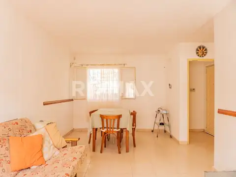 Depto Tipo Casa en Venta en Neuquen, USD 78.000