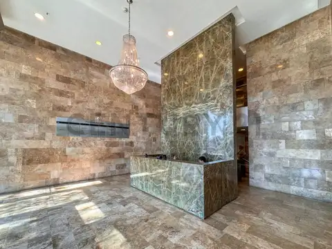 Oficina 10 ambientes con 1 baño