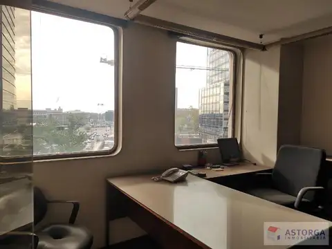 Oficina en Venta en Retiro, USD 225.000
