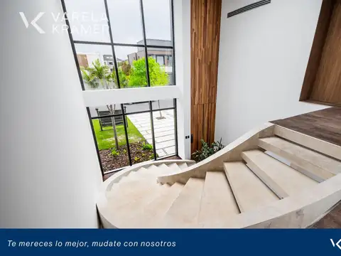 Casa Monoambiente con 5 baños