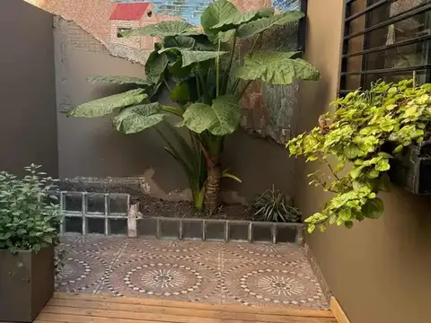 Depto Tipo Casa 3 ambientes con 2 baños