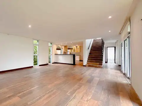 VENTA CASA 4 AMB ARENAS DEL SUR LOTE 843 M2