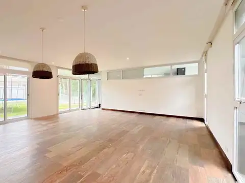 Casa en Venta en Arenas del Sur, USD 380.000
