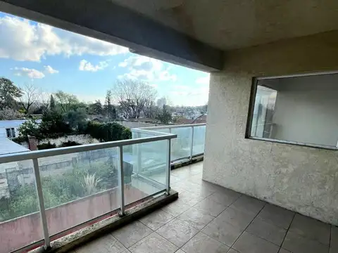 Dpto 3 Amb sobre Av. Cazón Balcón Terraza Doble y Cochera