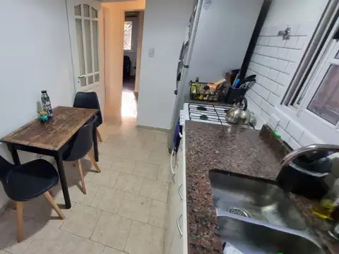 Avenida Rivadavia 21600, Piso PB