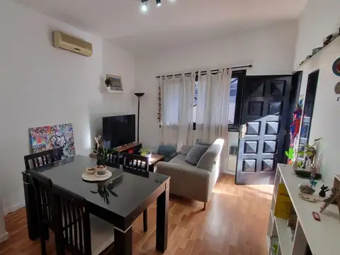Depto Tipo Casa en Venta en Ituzaingo Sur, USD 74.000