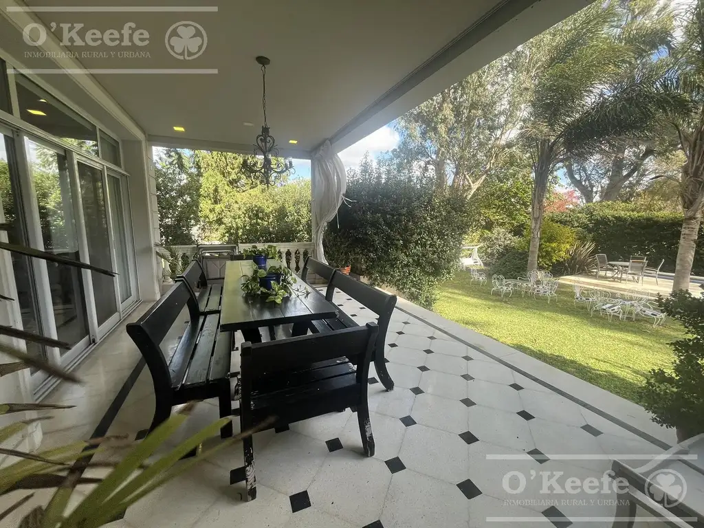 Casa en venta de estilo francés de cinco ambientes en Abril Club de Campo - Apto Credito - Foto 42