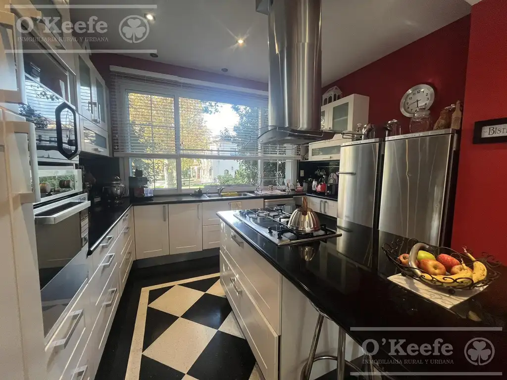 Casa en Venta en Abril Club De Campo