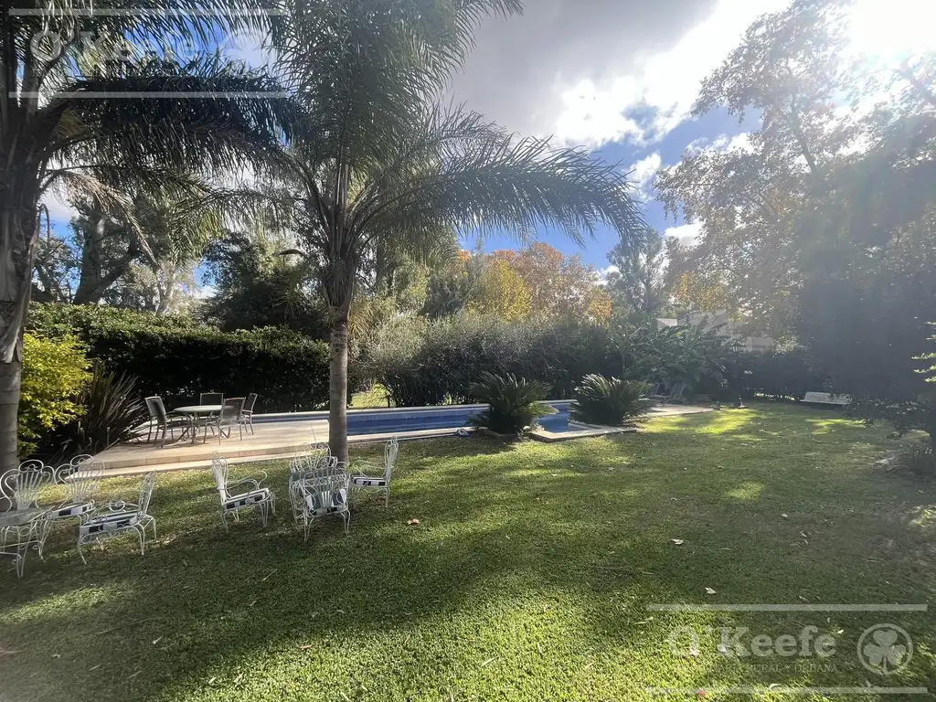 Casa en venta de estilo francés de cinco ambientes en Abril Club de Campo - Apto Credito - Foto 51