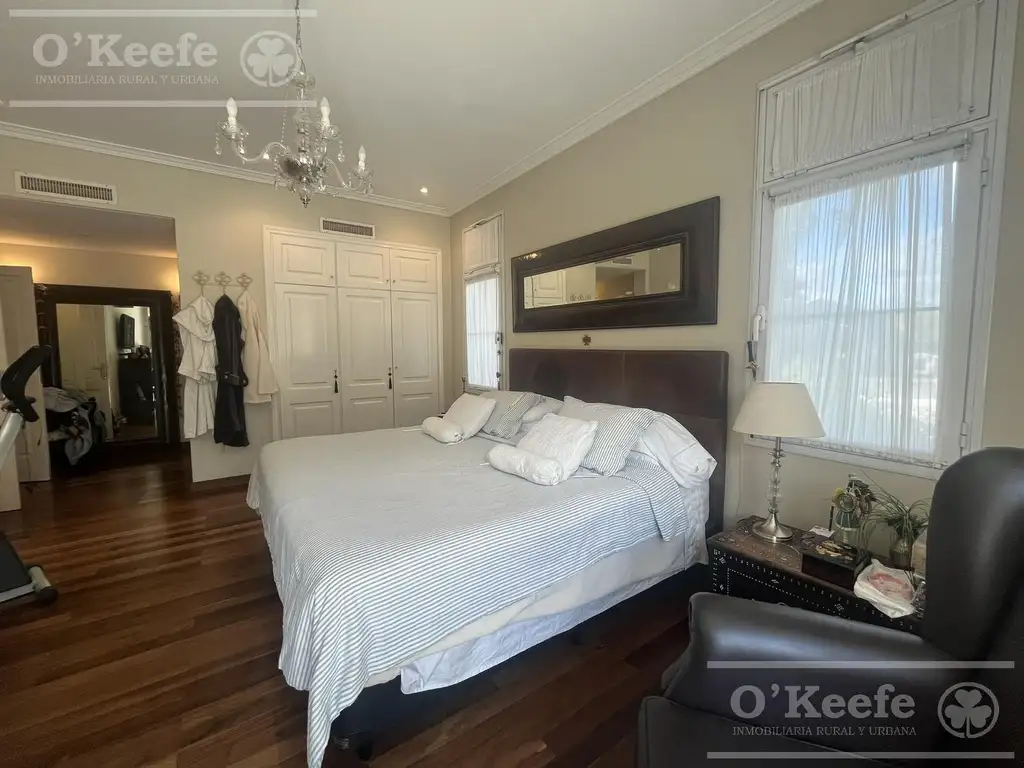 Casa en venta de estilo francés de cinco ambientes en Abril Club de Campo - Apto Credito - Foto 33