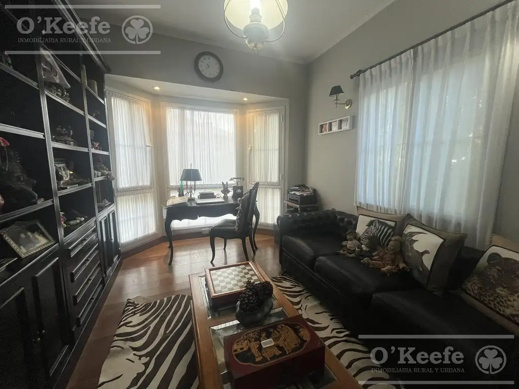 Casa en venta de estilo francés de cinco ambientes en Abril Club de Campo - Apto Credito - Foto 25