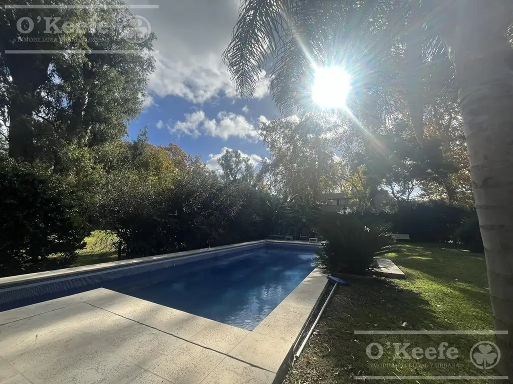 Casa en venta de estilo francés de cinco ambientes en Abril Club de Campo - Apto Credito - Foto 50