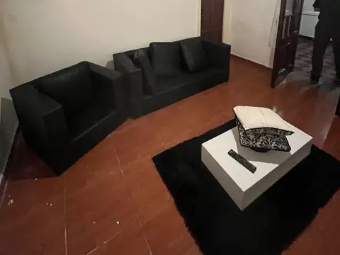 Depto Tipo Casa en Venta 50 años