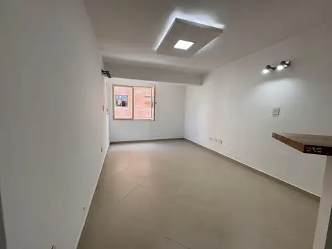 Santiago Del Estero 100, Piso 2