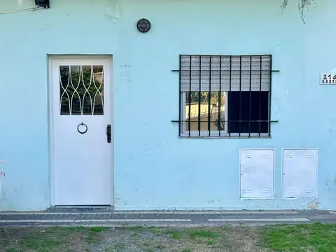 Depto Tipo Casa en Venta 51 años