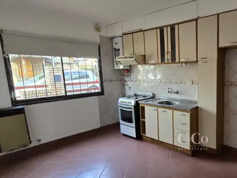 SE VENDE CASA 3 DOR, 2 BAÑOS. B° SANTA RITA- CARLOS PAZ.