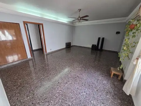 3 amb amplios 1 x esc patio sin expensas