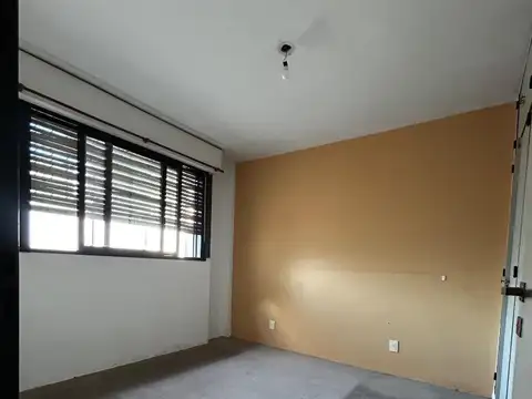 Santo Tome 4200 , Piso 1